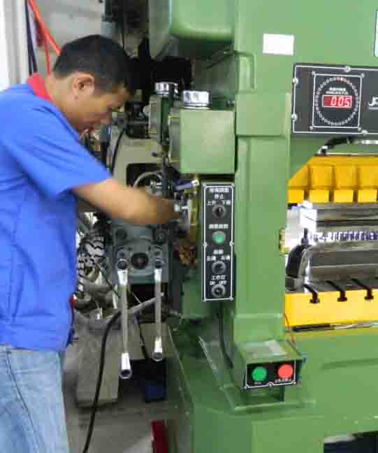 �O(sh��)���{(di��o)ԇ